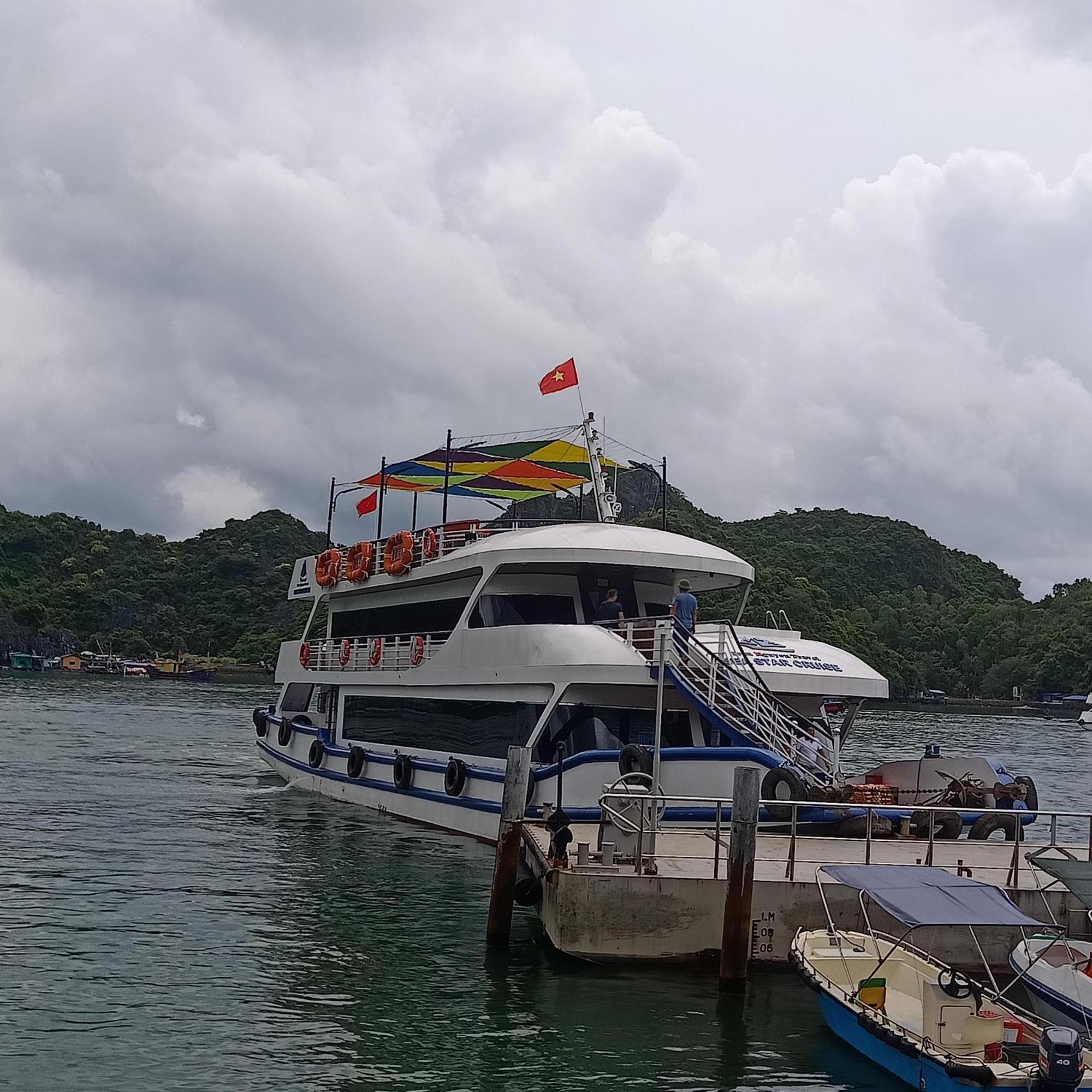 Cat Ba Victory Hostel Dong Khe Sau Extérieur photo